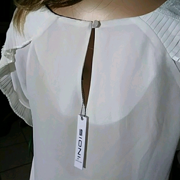 💢SIONI💢NEW Eggshell lace top/tunic - Picture 5 of 8